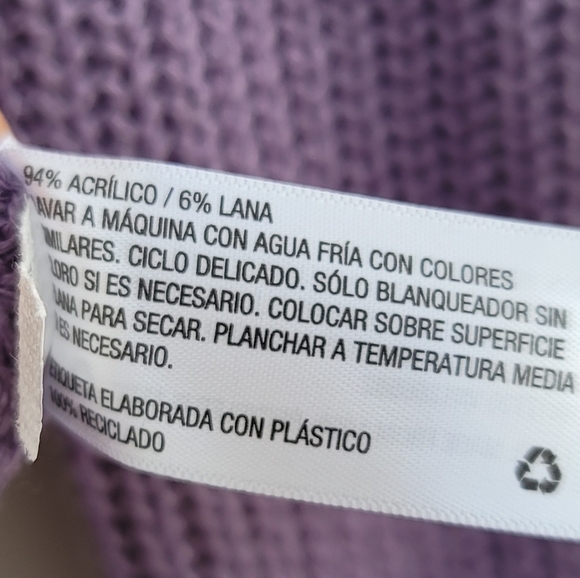 Universal Thread sweater - Picture 4 of 4